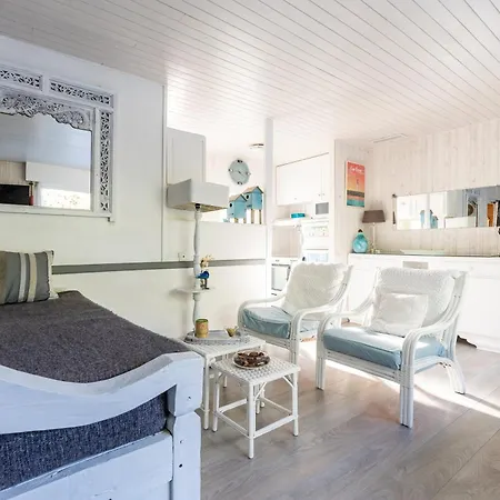 Cap Ferret - Ref 230