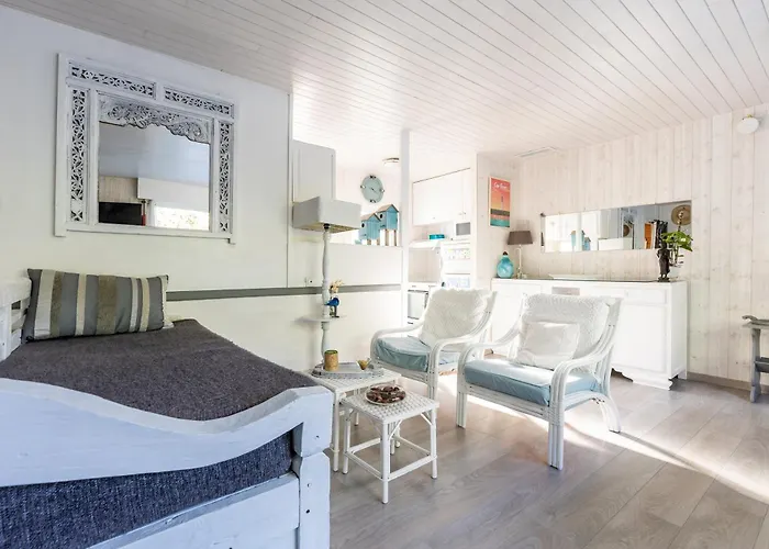 Cap Ferret - Ref 230